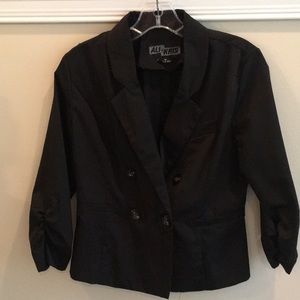 Women’s 3/4 Sleeve Blazer Size Medium